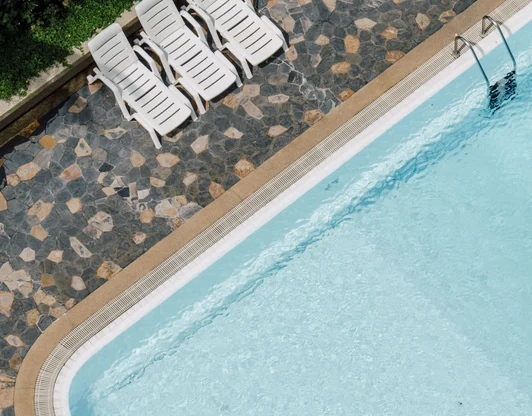 Открытый бассейн